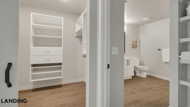 Photo - 2000 Aureum Dr Unit 1-463