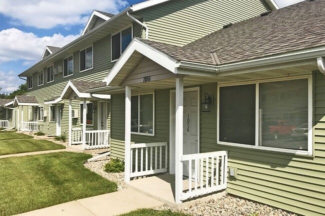 Photo - PARKSIDE TOWNHOMES OF REDWOOD FALLS