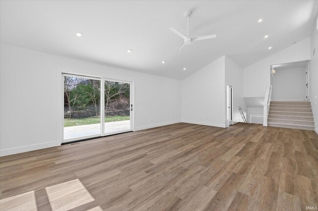 Photo - 4620 S Woodbine Dr