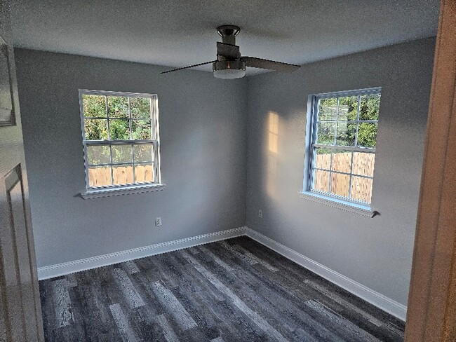 Photo - 8311 Oleander St