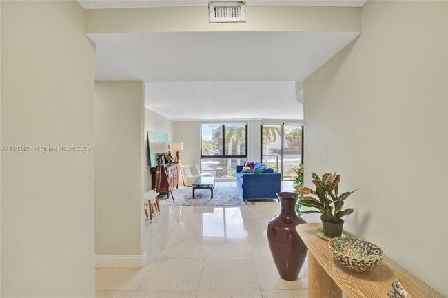 Photo - 9800 W Bay Harbor Dr Unit 309