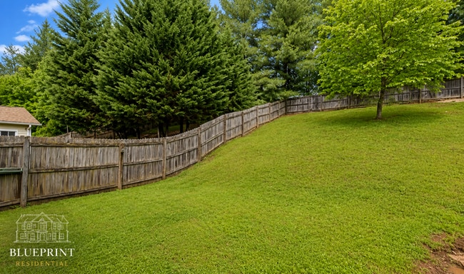Photo - 3275 Holgate Ln