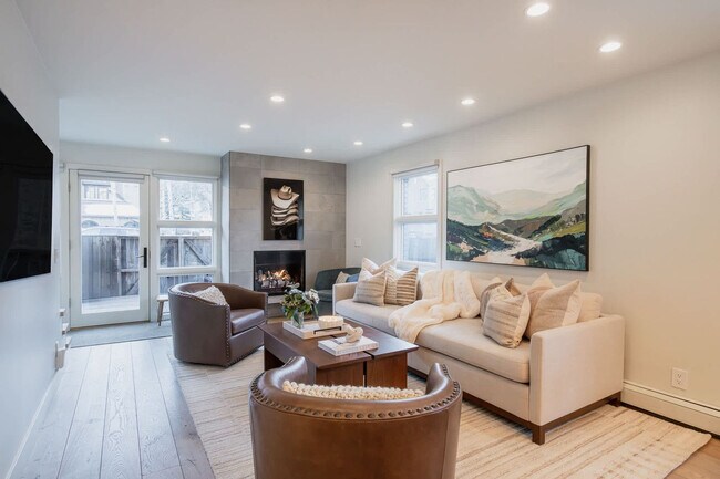 Photo - 800 E Hyman Ave Unidad ID1337534P