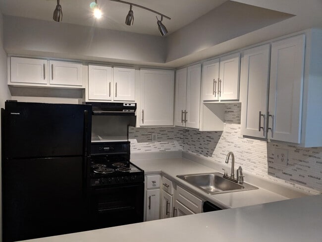 Photo - Prime W Apartments