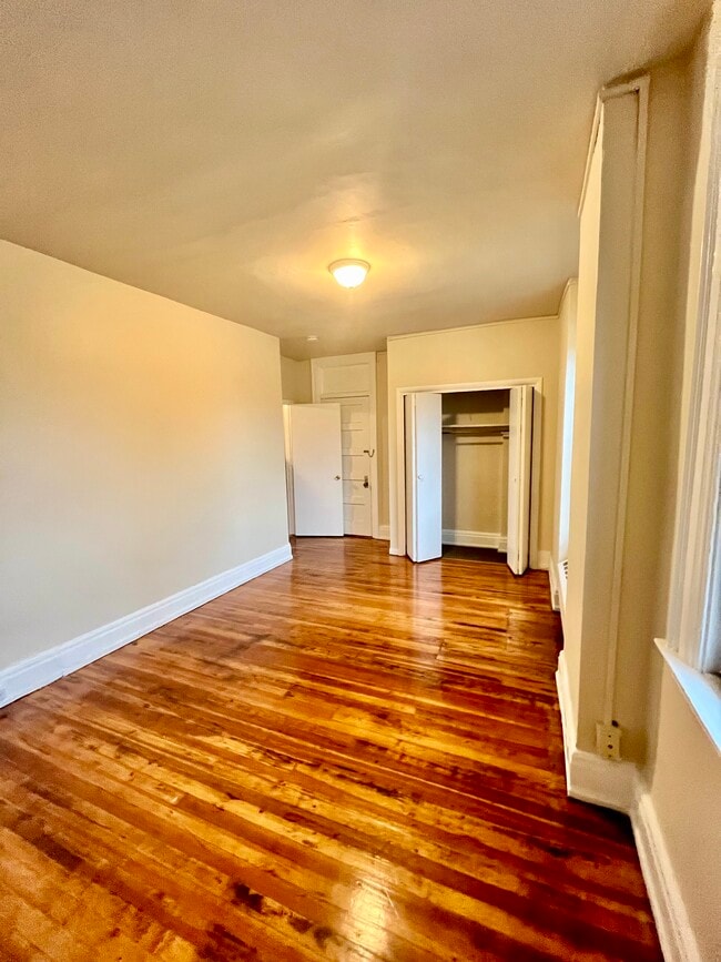Building Photo - 140 North St Unit 745