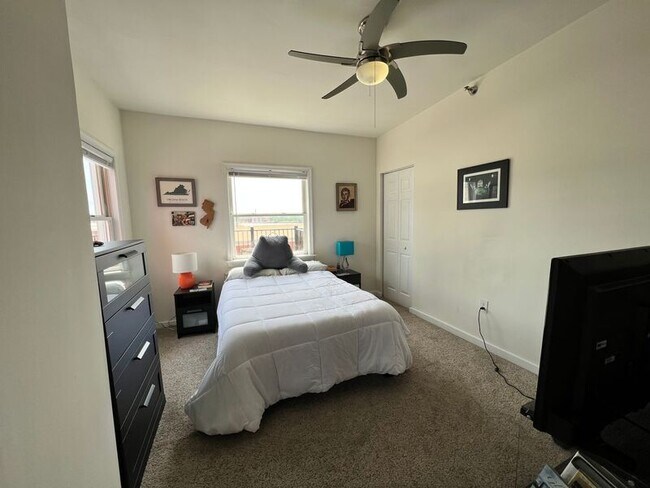 Photo - 21 S 13th St Unidad 503