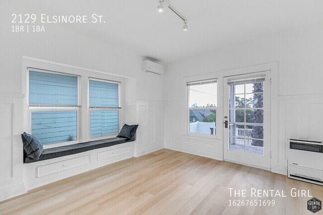 Photo - 2129 Elsinore St