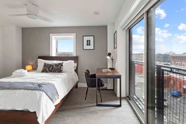 Photo - The Netherland Apartments