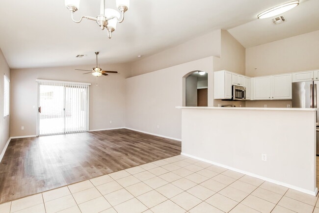 Photo - 11591 W Hubbell St