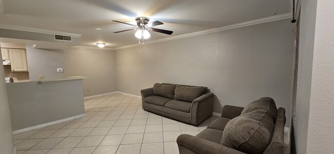 Photo - 3034 Parkway Blvd Unit 3034  302