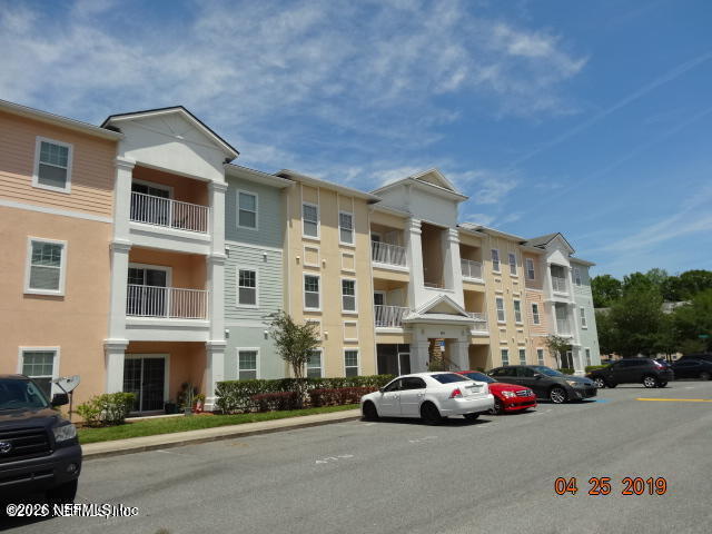 Building Photo - 4958 Key Lime Dr Unit 204