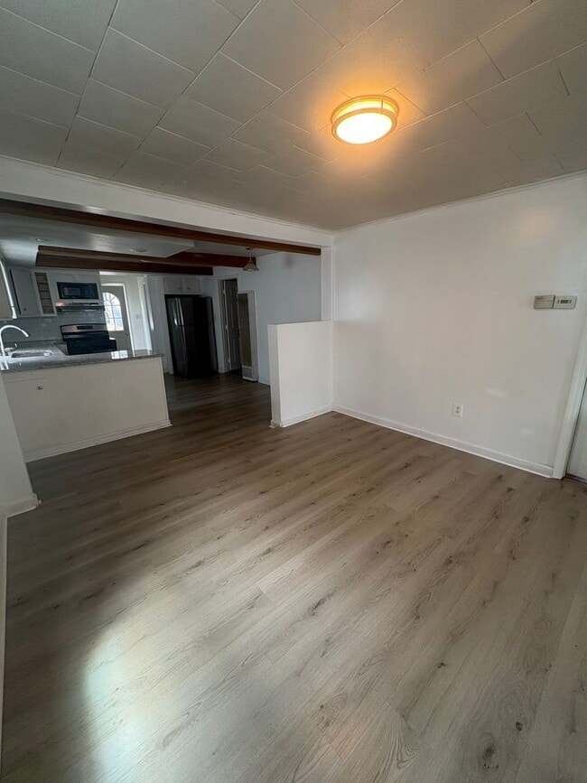 Photo - 499 2nd St Unidad 499 2nd St 2