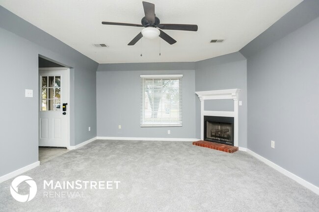 Photo - 7084 Windsor Dr