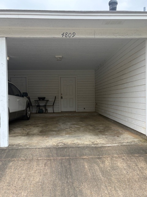 Building Photo - 4809 N Park Rd