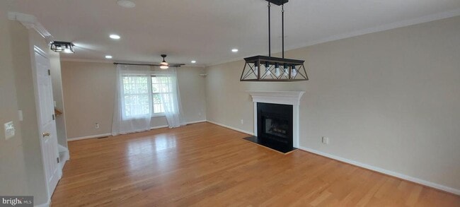 Photo - 5001 Old Bartholows Rd