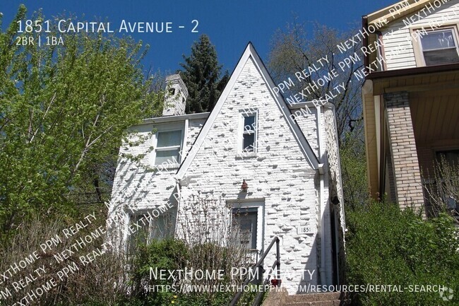 Building Photo - Large 2 Bed w/ office in Brookline, just u... Unit 2 Rental