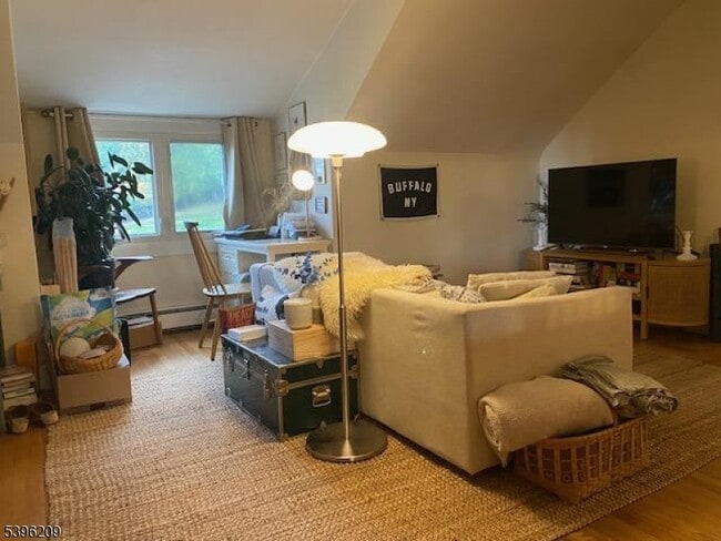 Photo - 166 Upper Mountain Ave