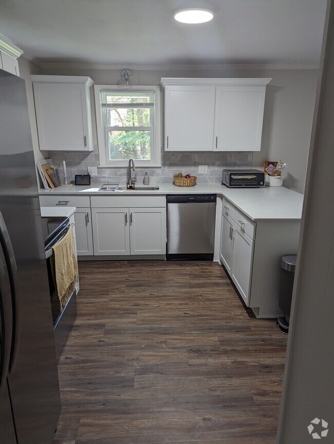 Building Photo - 3320 Sandpiper Ln Rental