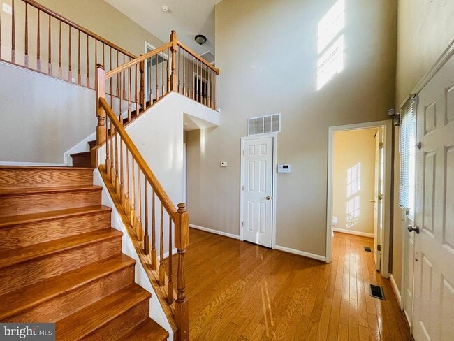 Photo - 32 Palace Ln