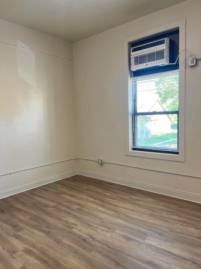 Unit 201 - Grandview Lofts