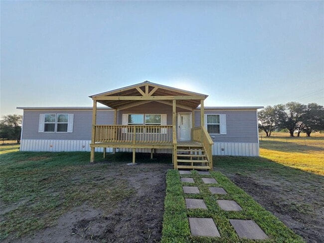 Photo - 1065 E Old Hallettsville Rd