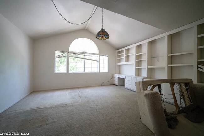 Photo - 910 Hollowbluff Ave