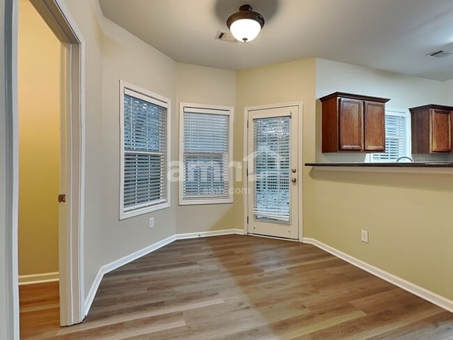 Photo - 6993 Grand Hickory Dr