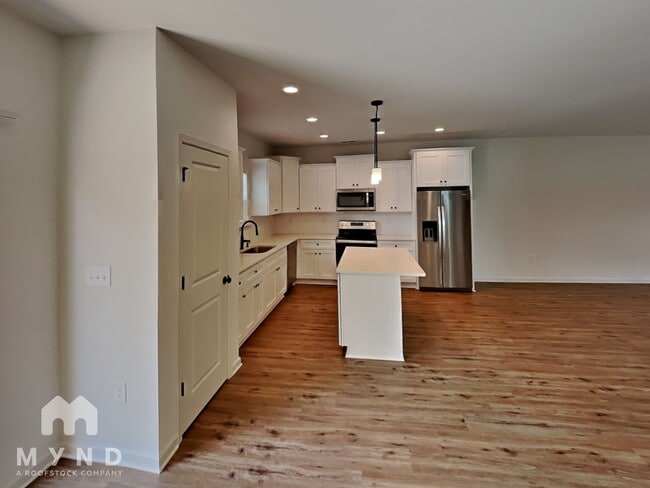 Photo - 2514 Westerly Hills Dr