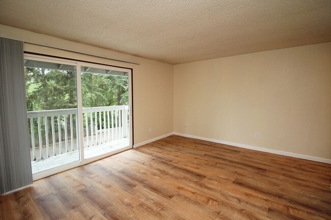Photo - 5704 SW Beaverton Hillsdale Hwy Unit 16