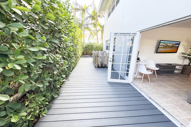 Photo - 234 Oleander Ave