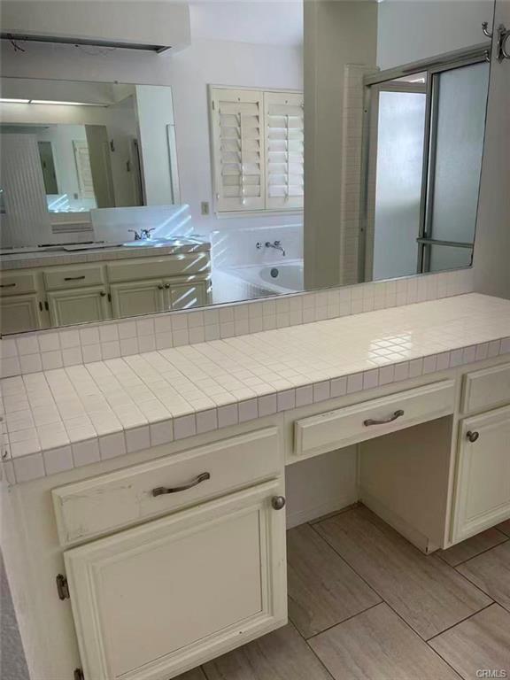 Photo - 15 Springbrook Rd