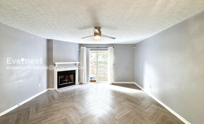 Photo - 199 Macandrews Way Unit 58B