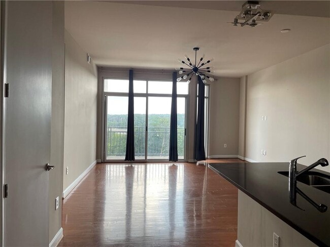 Photo - 711 Cosmopolitan Dr NE Unit 723