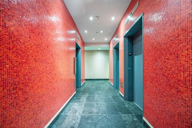 Photo - 1625 Blvd. De Maisonneuve Ouest