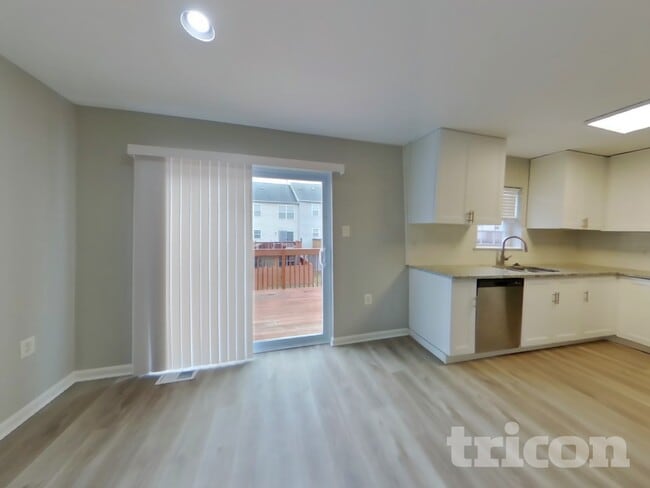 Photo - 4633 Sherwood Mills Rd