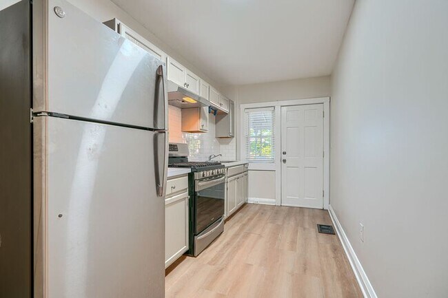 2976 Cornwall Rd Unit 1