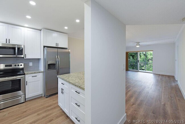 Photo - 1400 NE 57th Ct Unit 205