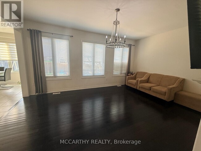 Photo - 124 Johnson Dr
