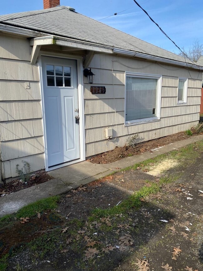 Building Photo - gb12th Unit 1143