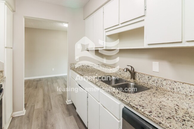 Photo - 5828 Cameo Ct