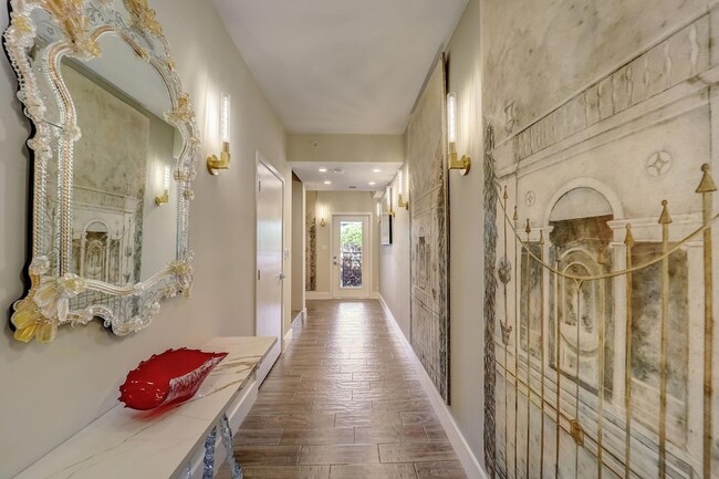 Photo - 173 SE 1st Cir