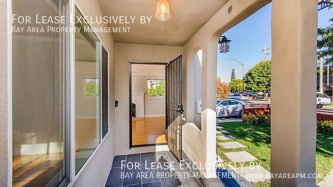 Photo - 146 Roosevelt Ave