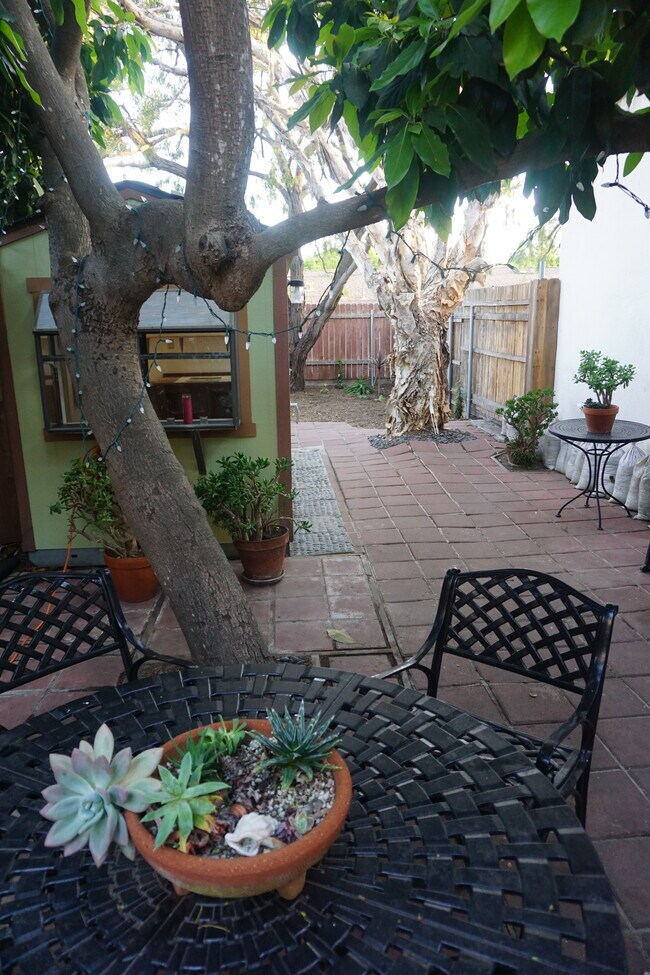 Photo - 2127 Red Rose Way Unit Adobe House