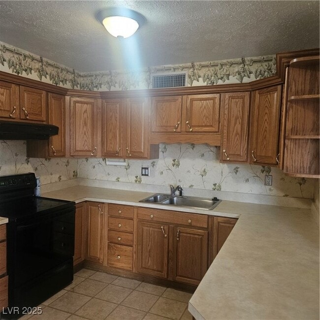 Photo - 350 E Desert Inn Rd Unit C203