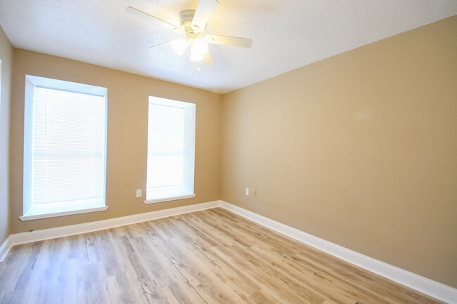 Photo - 231 Belle Terre Blvd