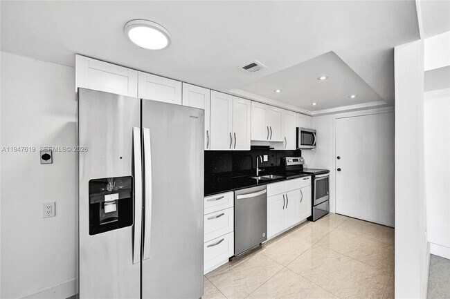 Photo - 18041 Biscayne Blvd Unit 1202