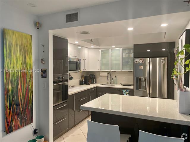 Building Photo - 1450 Lincoln Rd Unit 505 Rental