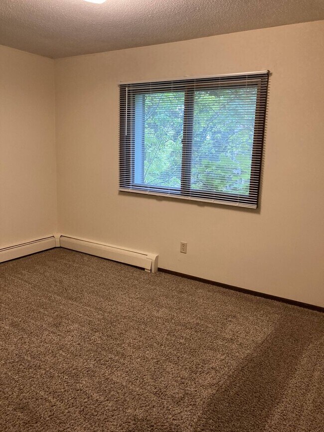 Photo - 2014 Greysolon Rd Unit Upper