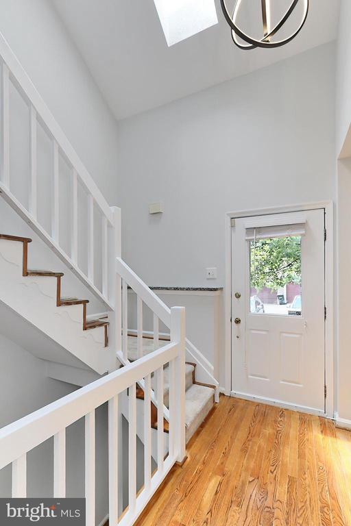 Photo - 4021 Lake Glen Rd
