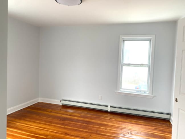 Photo - 202 Pine St Unit Duplicate of 3